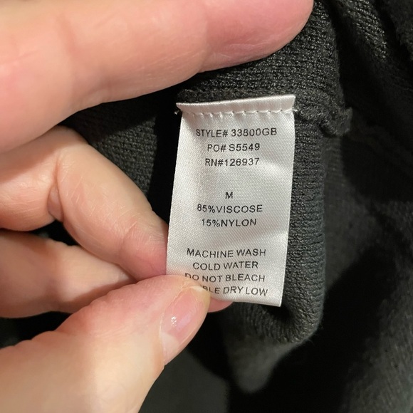 Olive Green Modern Citizen mock turtleneck sweater. Size M - Picture 6 of 8